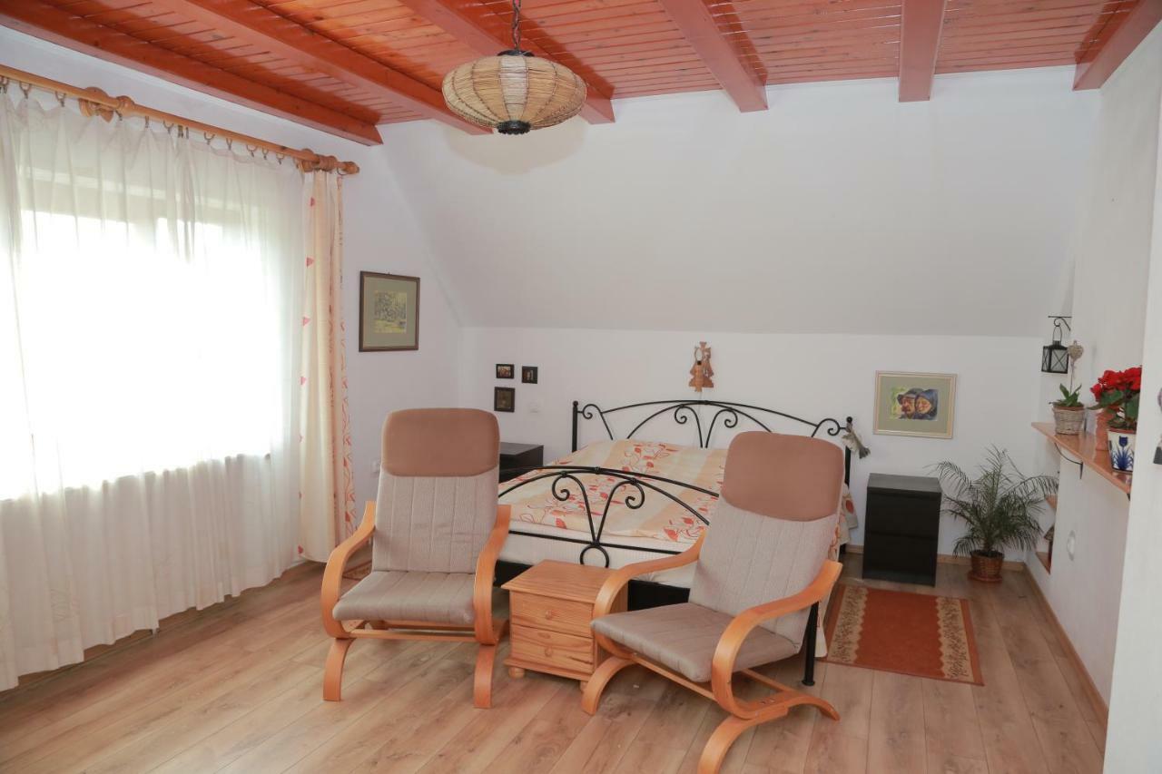Ferienwohnung Raza Soarelui Sovata Exterior foto